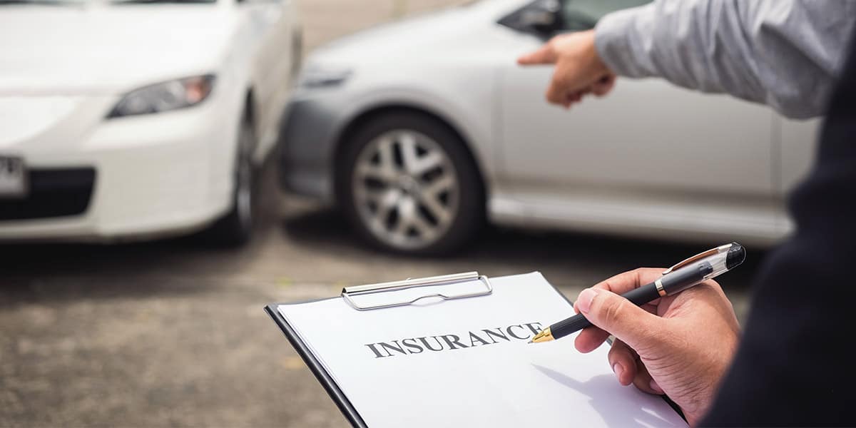 How to Make a Claim with Your Vehicle Insurance Provider